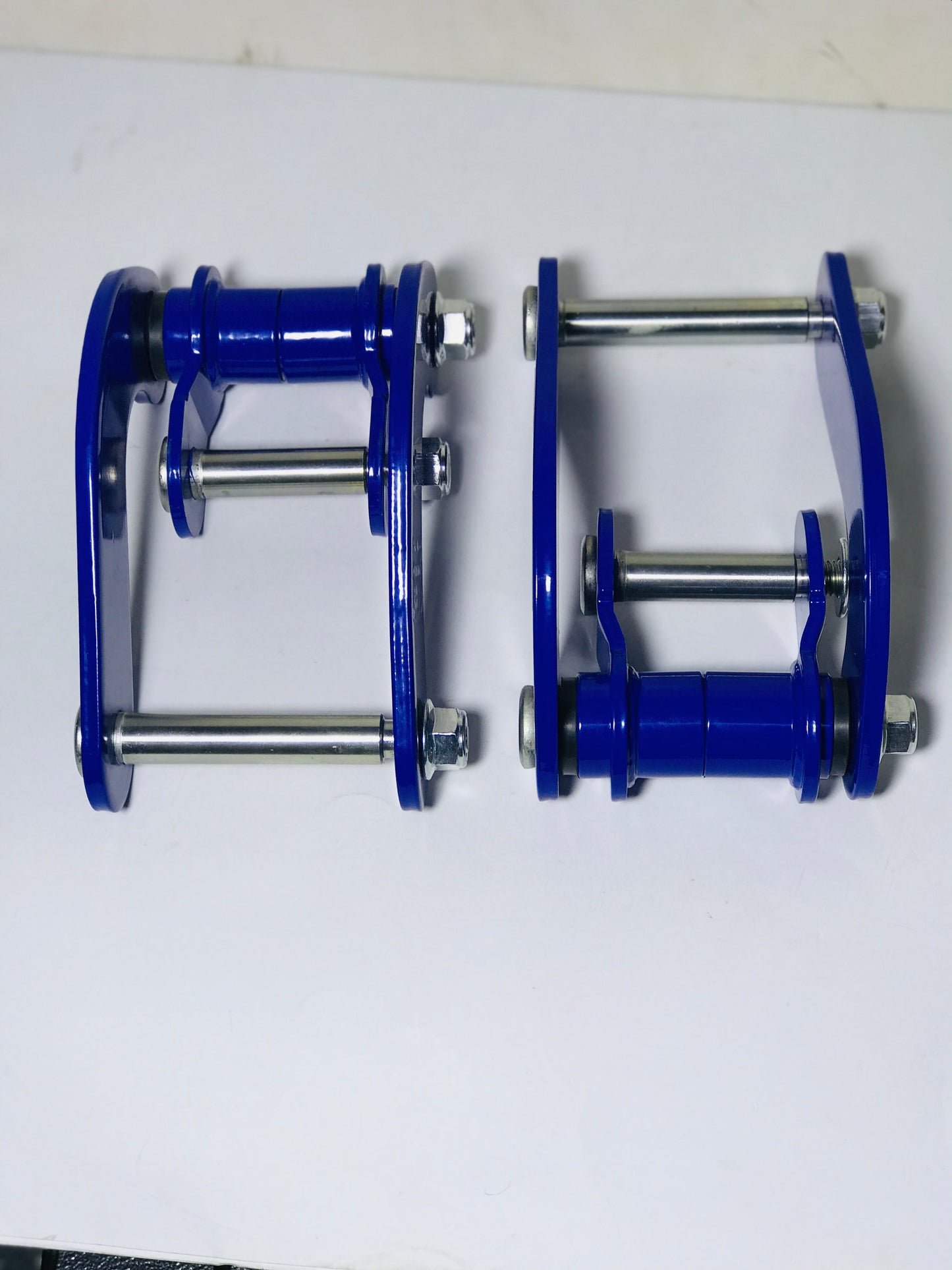 JS1 - Thailand Comfort Shackle for Hilux Vigo- Stock Height