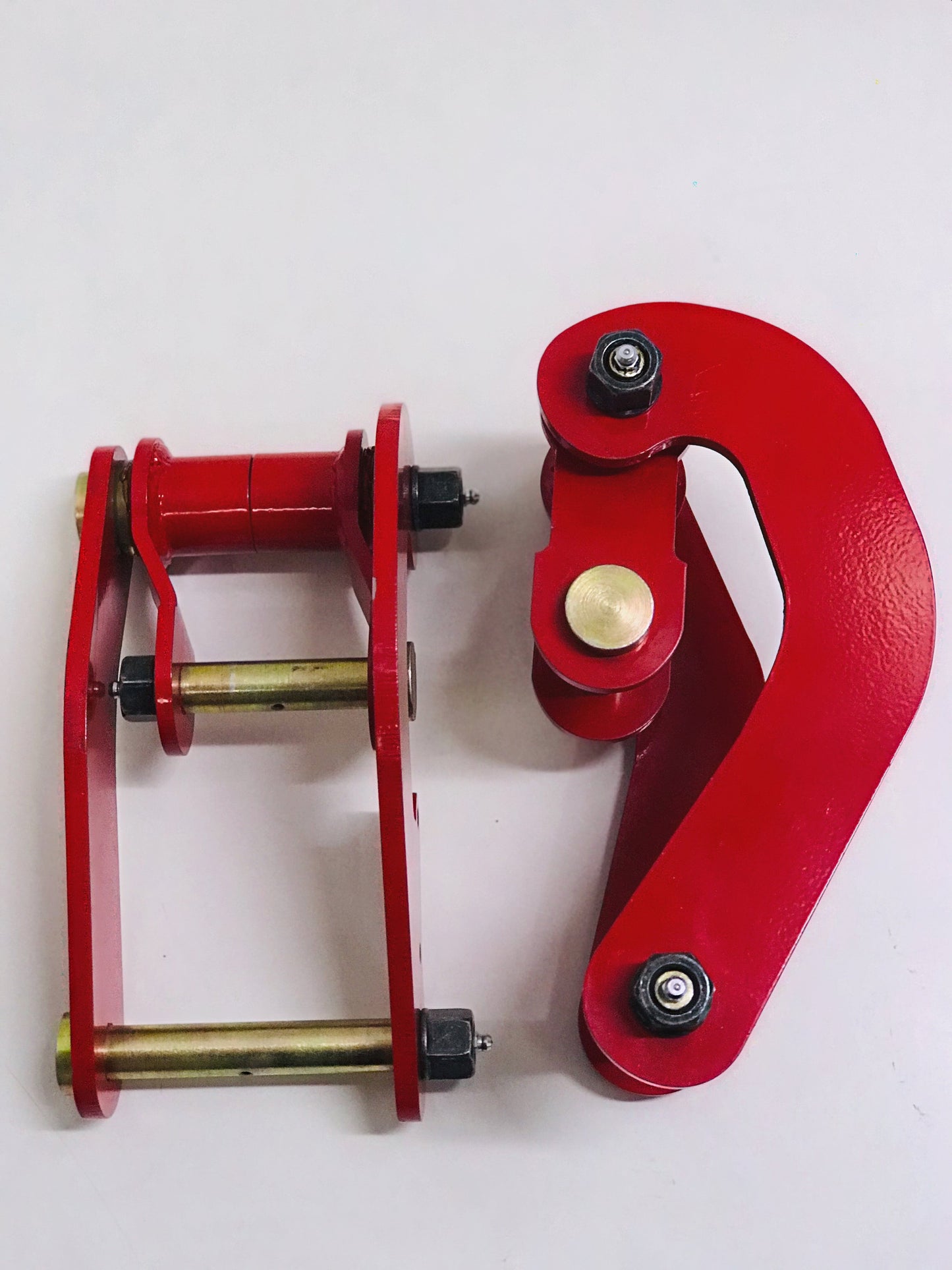 Comfort Shackle for Toyota Revo - Stock Height Full Throttle Pakistan