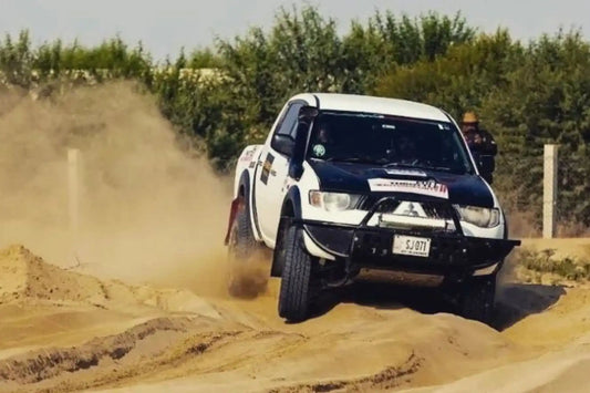 6 Essentials of 4x4 Off Road Rally Trucks
