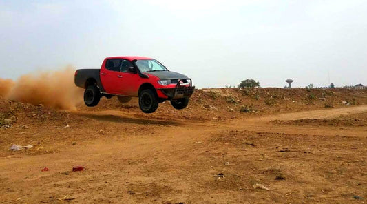 What is Off-road Suspension? Full Throttle Pakistan