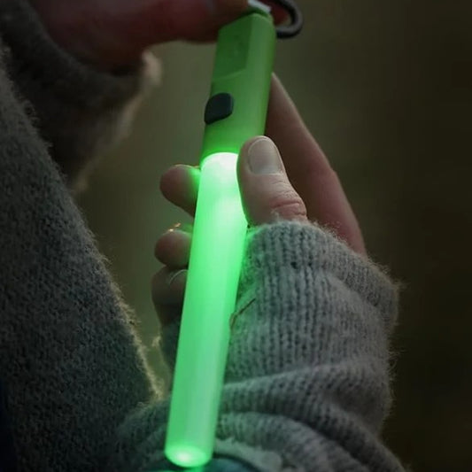 Coghlan's LED Lightstick Green – Portable Glowstick for Emergency, Camping, and Safety