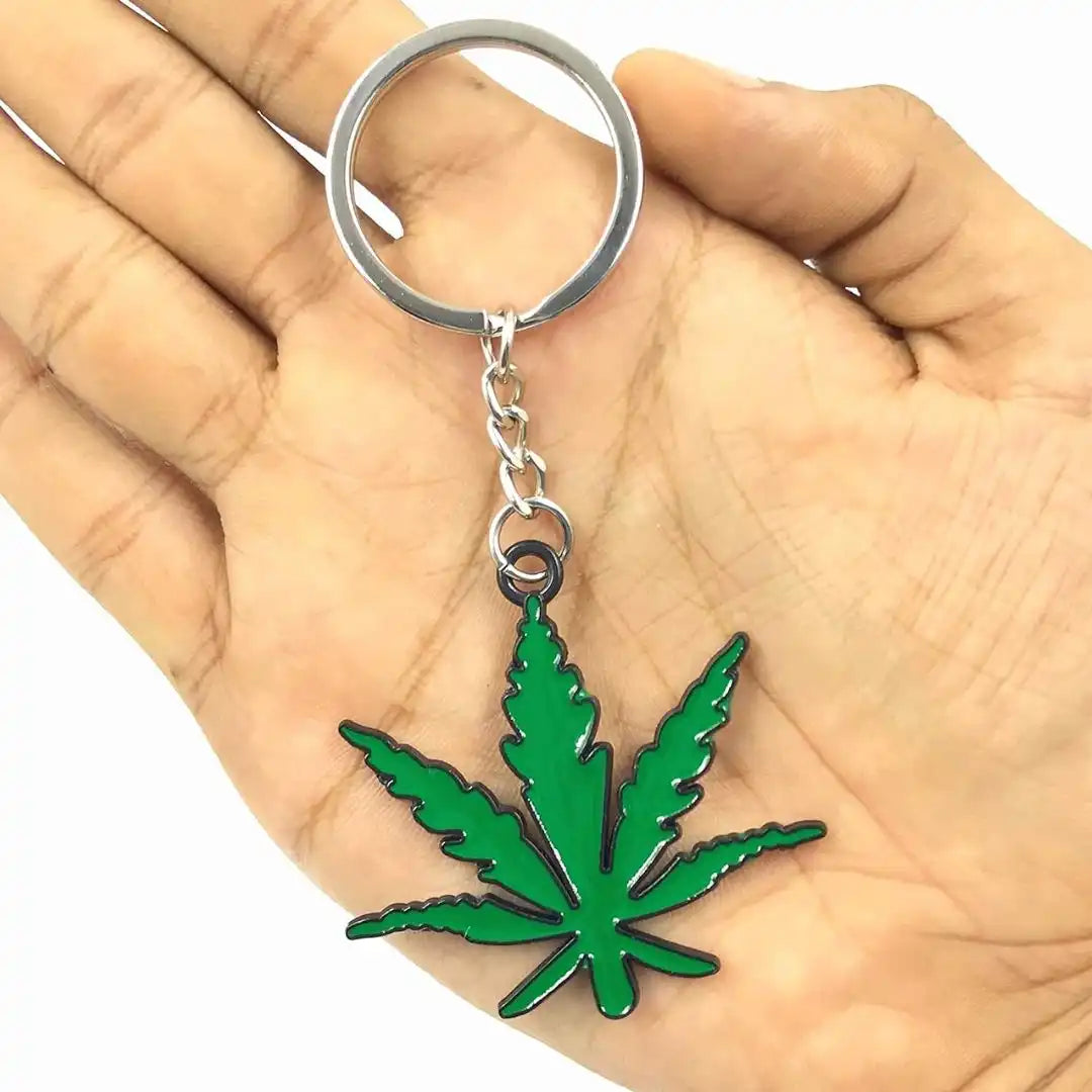 Marijuana Weed Leaf Keyring – Green Metal Cannabis Keychain