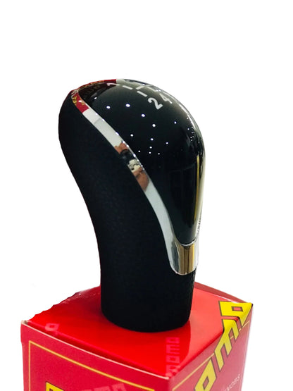 Universal 5-Speed MOMO Gear Shift Knob – Black